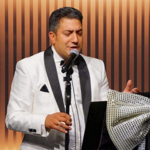 Senden Tek Hatıram Resmin Elimde (Enstrümantal)