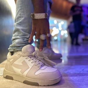 Pace Up (feat. Blanco Baby)