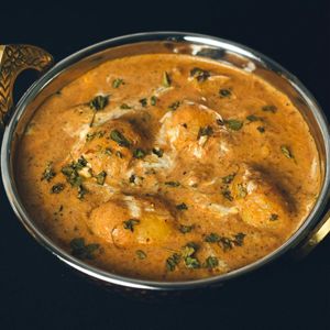 黒豚とんかつの高級インドカレー (Food Music)