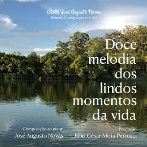 Delicado orvalho da manhã nas lindas flores do jardim