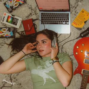 Mujer contra mujer (feat. NYARADI)