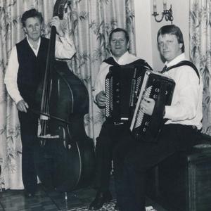 Uf dä Bärgplanggä-Alp (Polka)