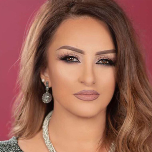 Kqyrni shoqe qka ka rritur nana