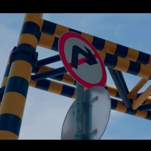 所以我伸出了手