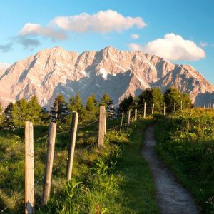 镜子里再看一眼