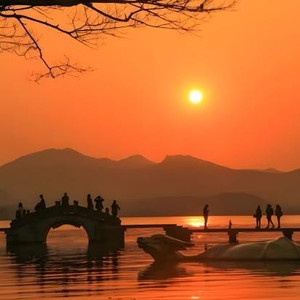 秋天的祖国 海子