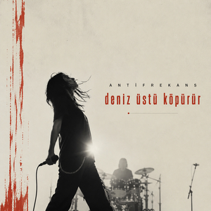 Deniz Üstü Köpürür (Live)