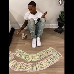 Traumatized (feat. Numba4)