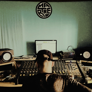 Terráqueos (DUB Version)