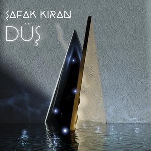 DÜŞ