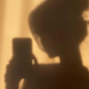 Télephone (feat. zeyno)