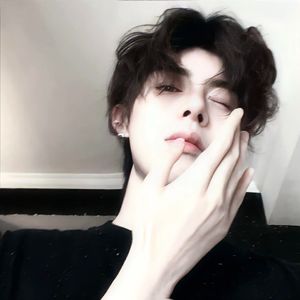 升到天空 坠入海底