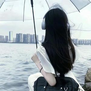 风把秘密吹进星河