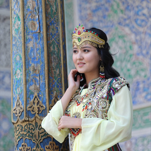 Do'ppi Tikdim Choroyli