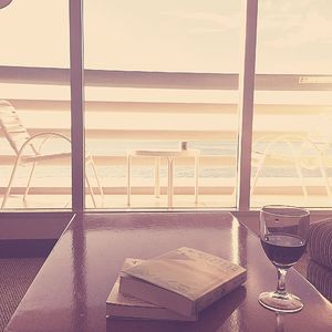 微妙的酒吧酒店心情