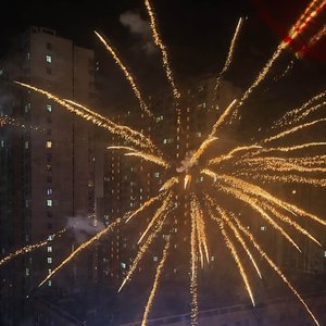 胡子一把的年纪