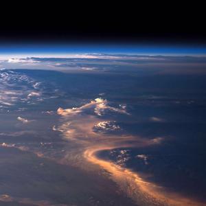 不在乎(Prod.By Bizy)