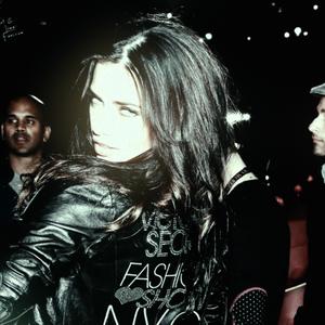 TAKE IT SLOW (feat. Kyju)