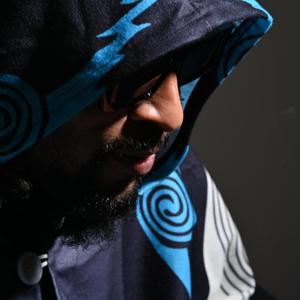 Keepin On (feat. Donniele Graves)