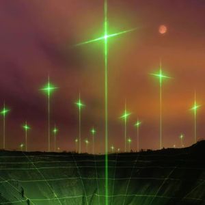 再抱紧点好吗，梦快醒了