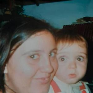 Mis primeras canciones (feat. HECHIZERO)