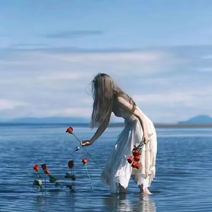 其实彻底放下那个人之前 你是不是也哭了很久