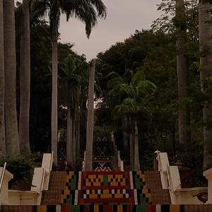 海盗船长一会儿想靠岸一会儿想扬帆妹妹你要上了贼船可别怪哥哥没说清自己是个混蛋