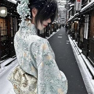 心还停在那年 你转身的瞬间