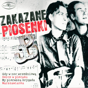 Mala dziewczynka Z AK