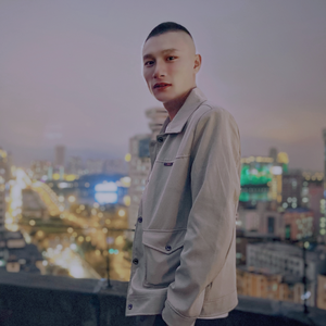 她还在别伤害(她还在别伤害(情感麦))