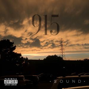 915