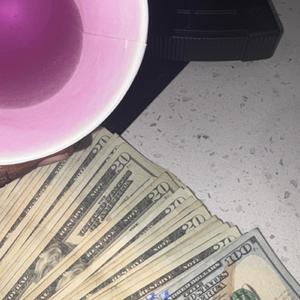 KICK DA CUP (feat. Splakkk)