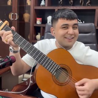 新疆网红～老黑