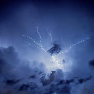 永远爱雨天的傍晚