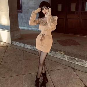 篝火点燃这蜡烛