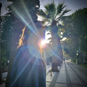 Düştüm Bu Çukura