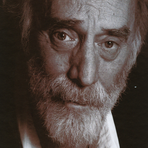 Intro: Navalagamella