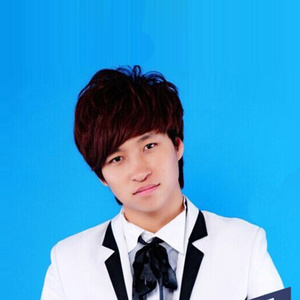 最炫小苹果 (DJ何鹏remix)