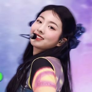 Higher（翻自 FIFTY FIFTY）