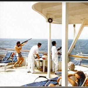 Few Thugs (feat. HandsomeBaby)