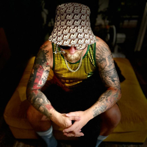 Le Conservateur Camouflé (feat. Margo Posyniak)