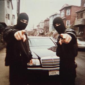 Город дышит сталью