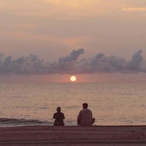 我在岁月长河回头望（男声版）