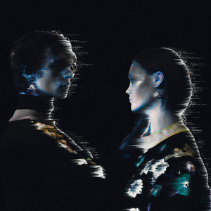 Мотыльками