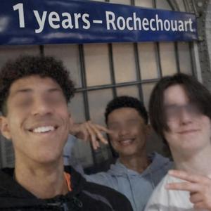 Couter blox (feat. gal é gay)