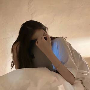 去年陪你跨年的人，还在吗？.mp3