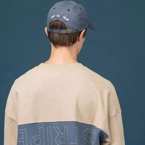 多想在平庸的生活拥抱你