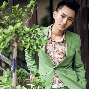 乱世烽火出英雄