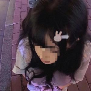 IN LOVE (✿◠‿◠)