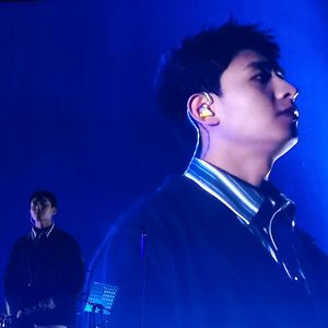 怎么我睡不着你也不来救我